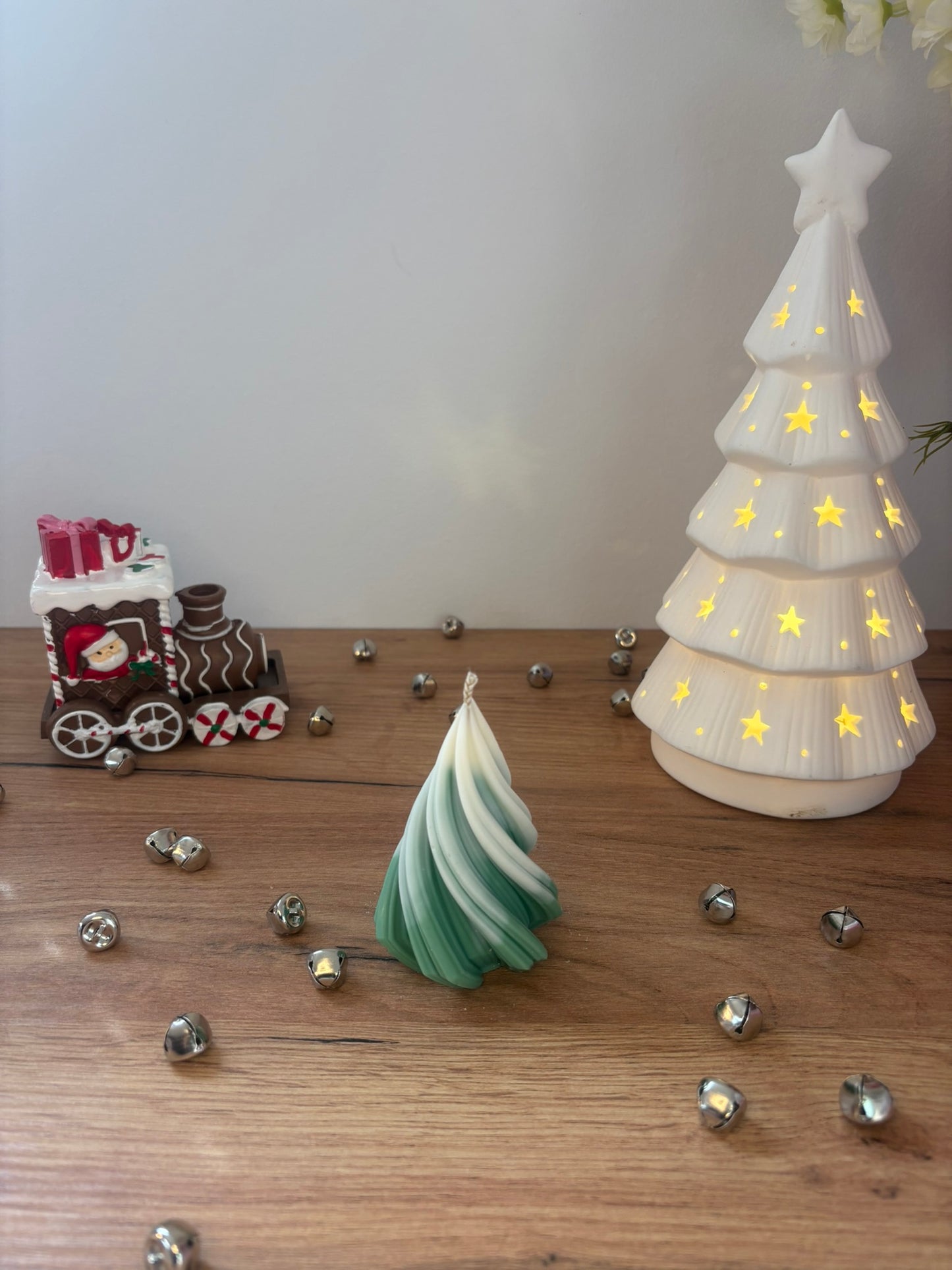 Small Spiral Tree Candle