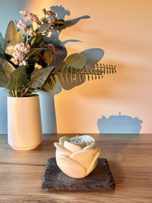 Rosebud Candle